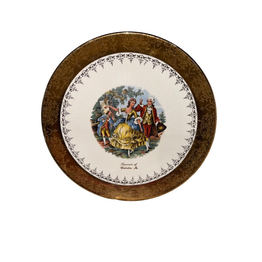 Sabin Crest-O-Gold Waterloo Iowa Souvenir Plate 22k Gold Courting Couple 9.25"